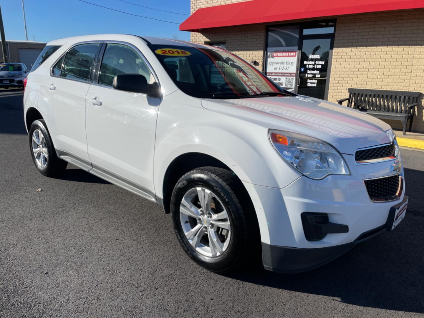 2015 White Chevrolet Equinox (1GNALAEK2FZ) with an 4-Cyl, 2.4 Liter engine, Automatic, 6-Spd transmission, located at 8008 Warden Rd, Sherwood, AR, 72120, (501) 801-6100, 34.830078, -92.186684 - Photo#1